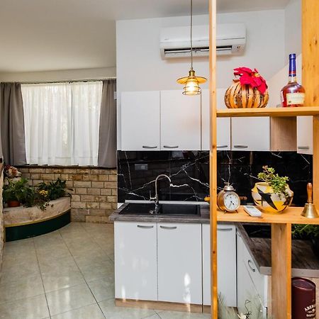 Appartamento Glicinia Šibenik Esterno foto